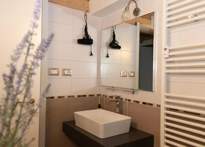 Porta Galliera Apartman *